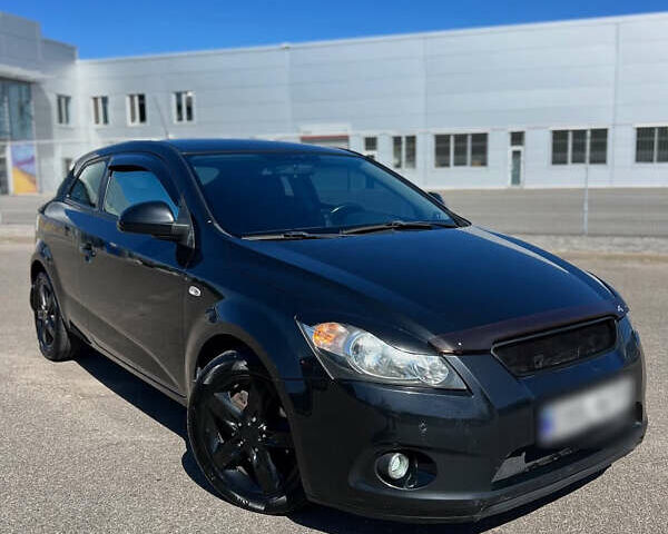 Чорний Кіа Сід, об'ємом двигуна 2 л та пробігом 252 тис. км за 6400 $, фото 1 на Automoto.ua