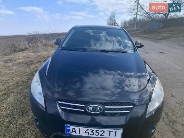 Чорний Кіа Сід, об'ємом двигуна 1.59 л та пробігом 374 тис. км за 4450 $, фото 1 на Automoto.ua
