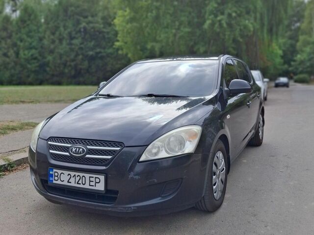 Чорний Кіа Сід, об'ємом двигуна 1.6 л та пробігом 250 тис. км за 5300 $, фото 1 на Automoto.ua
