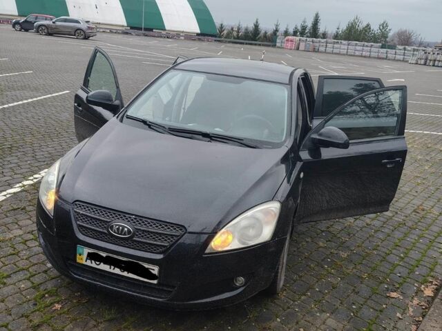 Чорний Кіа Сід, об'ємом двигуна 0 л та пробігом 220 тис. км за 4550 $, фото 1 на Automoto.ua