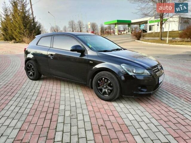 Черный Киа Сид, объемом двигателя 1.4 л и пробегом 184 тыс. км за 5650 $, фото 1 на Automoto.ua