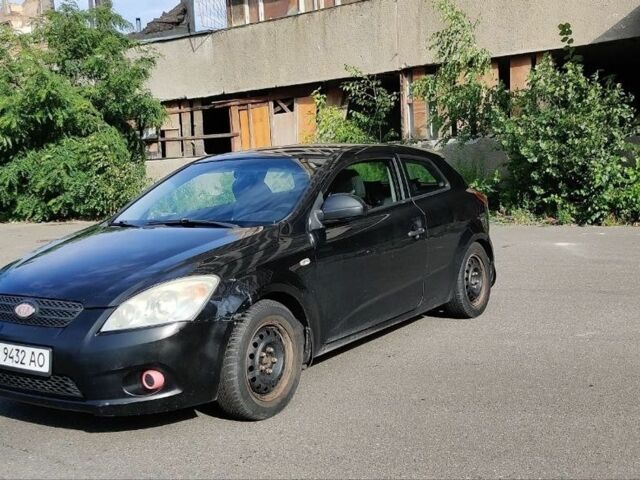 Черный Киа Сид, объемом двигателя 1.59 л и пробегом 415 тыс. км за 2900 $, фото 1 на Automoto.ua