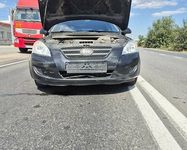 Чорний Кіа Сід, об'ємом двигуна 1.4 л та пробігом 260 тис. км за 2300 $, фото 1 на Automoto.ua