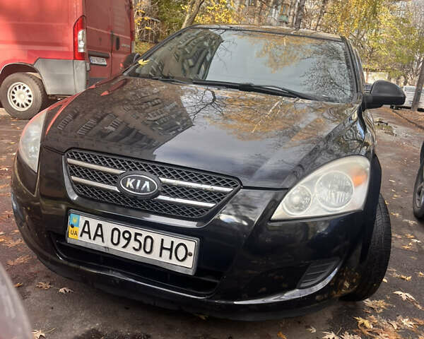 Черный Киа Сид, объемом двигателя 1.4 л и пробегом 359 тыс. км за 4200 $, фото 1 на Automoto.ua