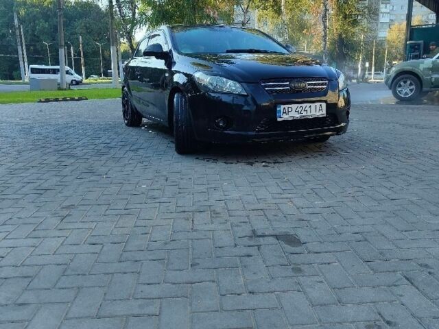 Черный Киа Сид, объемом двигателя 1.6 л и пробегом 268 тыс. км за 3800 $, фото 1 на Automoto.ua
