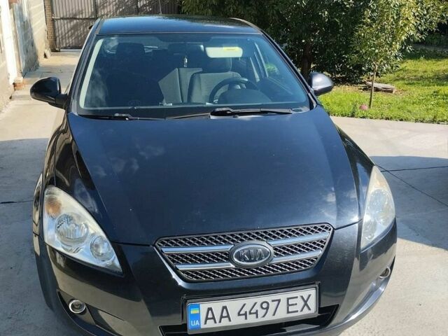 Черный Киа Сид, объемом двигателя 1.6 л и пробегом 261 тыс. км за 5200 $, фото 1 на Automoto.ua