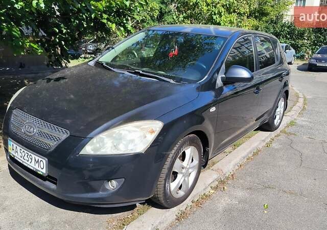 Черный Киа Сид, объемом двигателя 1.6 л и пробегом 204 тыс. км за 7200 $, фото 1 на Automoto.ua