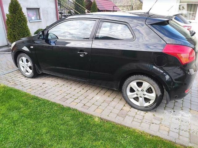 Чорний Кіа Сід, об'ємом двигуна 1.4 л та пробігом 250 тис. км за 4500 $, фото 1 на Automoto.ua