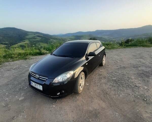 Черный Киа Сид, объемом двигателя 1.4 л и пробегом 175 тыс. км за 6550 $, фото 1 на Automoto.ua