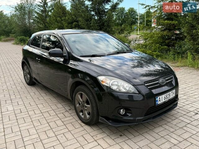 Черный Киа Сид, объемом двигателя 1.4 л и пробегом 240 тыс. км за 5600 $, фото 1 на Automoto.ua