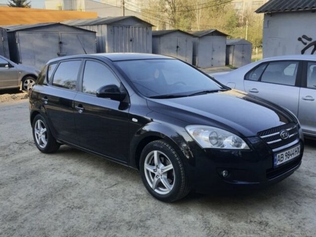 Чорний Кіа Сід, об'ємом двигуна 1.4 л та пробігом 172 тис. км за 5400 $, фото 1 на Automoto.ua