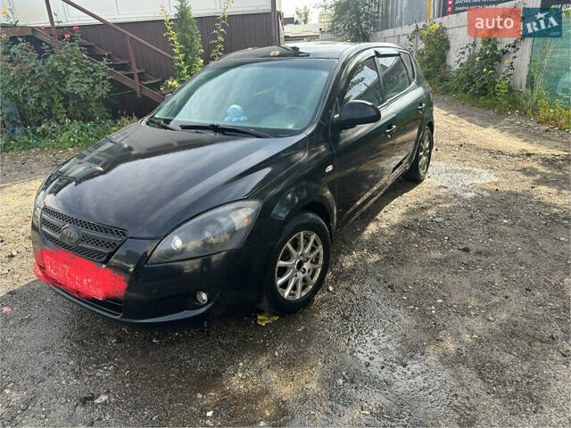 Черный Киа Сид, объемом двигателя 1.4 л и пробегом 277 тыс. км за 5100 $, фото 1 на Automoto.ua