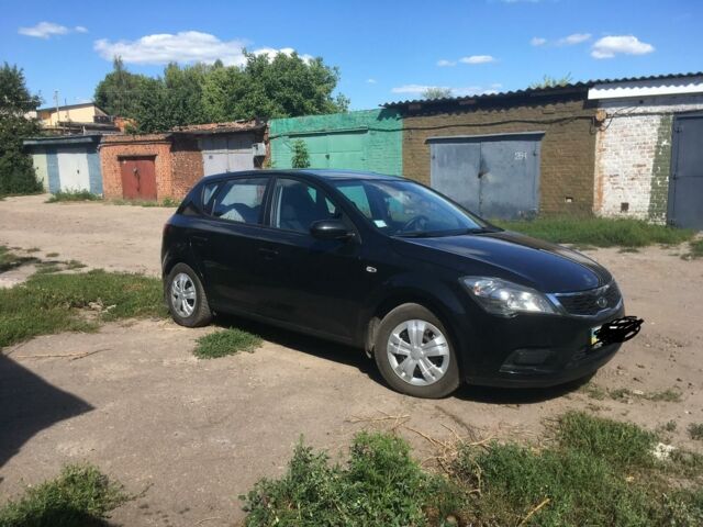 Черный Киа Сид, объемом двигателя 1.4 л и пробегом 115 тыс. км за 7950 $, фото 1 на Automoto.ua