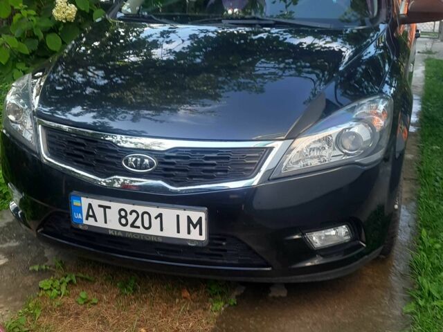 Черный Киа Сид, объемом двигателя 1.4 л и пробегом 115 тыс. км за 7700 $, фото 1 на Automoto.ua