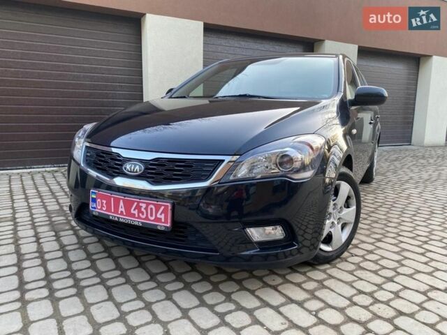 Чорний Кіа Сід, об'ємом двигуна 1.4 л та пробігом 110 тис. км за 6899 $, фото 1 на Automoto.ua