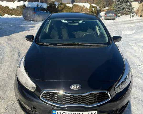 Черный Киа Сид, объемом двигателя 1.4 л и пробегом 252 тыс. км за 5900 $, фото 1 на Automoto.ua