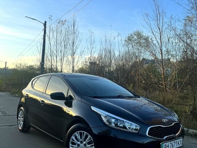 Чорний Кіа Сід, об'ємом двигуна 1.6 л та пробігом 99 тис. км за 10500 $, фото 1 на Automoto.ua