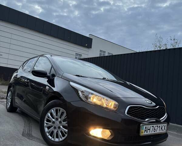 Чорний Кіа Сід, об'ємом двигуна 1.59 л та пробігом 99 тис. км за 10500 $, фото 1 на Automoto.ua