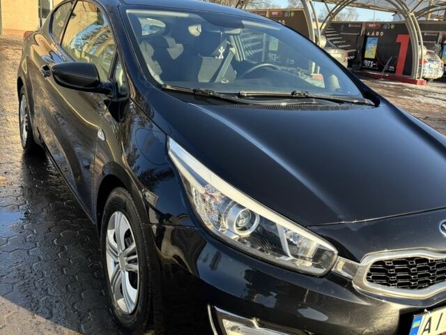 Чорний Кіа Сід, об'ємом двигуна 1.4 л та пробігом 140 тис. км за 6800 $, фото 1 на Automoto.ua