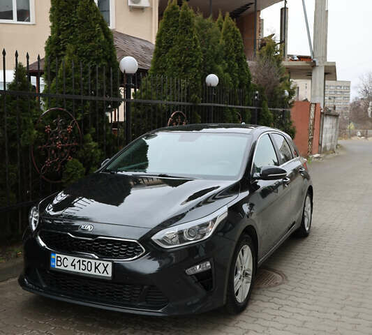 Черный Киа Сид, объемом двигателя 1.59 л и пробегом 90 тыс. км за 17500 $, фото 1 на Automoto.ua