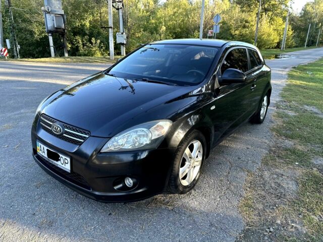 Чорний Кіа Сід, об'ємом двигуна 1.6 л та пробігом 190 тис. км за 5250 $, фото 1 на Automoto.ua