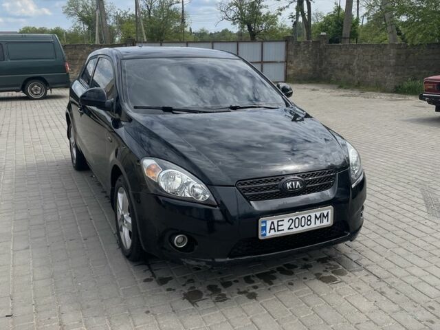 Чорний Кіа Сід, об'ємом двигуна 1.4 л та пробігом 250 тис. км за 3500 $, фото 1 на Automoto.ua