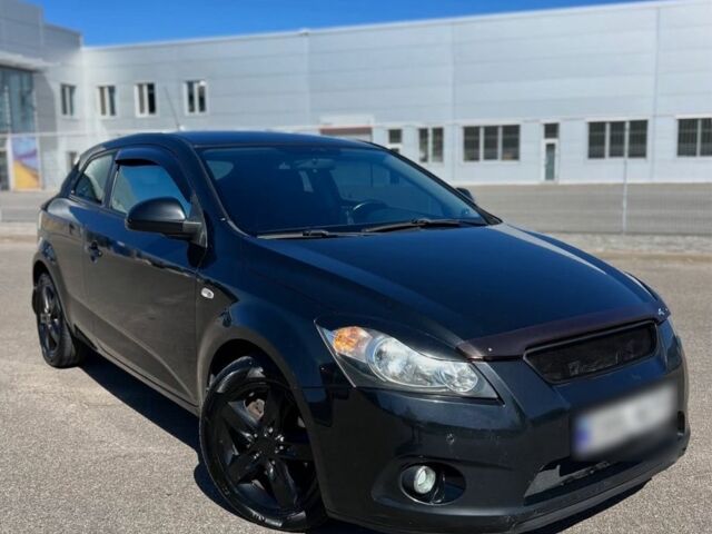 Чорний Кіа Сід, об'ємом двигуна 2 л та пробігом 252 тис. км за 6300 $, фото 1 на Automoto.ua