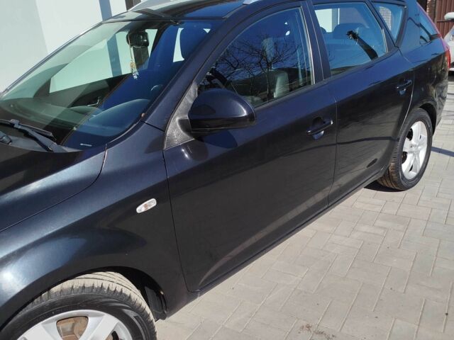 Чорний Кіа Сід, об'ємом двигуна 1.6 л та пробігом 230 тис. км за 6000 $, фото 1 на Automoto.ua