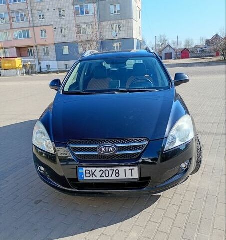 Чорний Кіа Сід, об'ємом двигуна 1.6 л та пробігом 231 тис. км за 6550 $, фото 1 на Automoto.ua