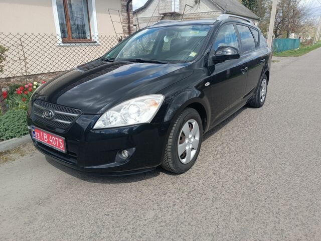 Черный Киа Сид, объемом двигателя 1.6 л и пробегом 214 тыс. км за 4550 $, фото 1 на Automoto.ua