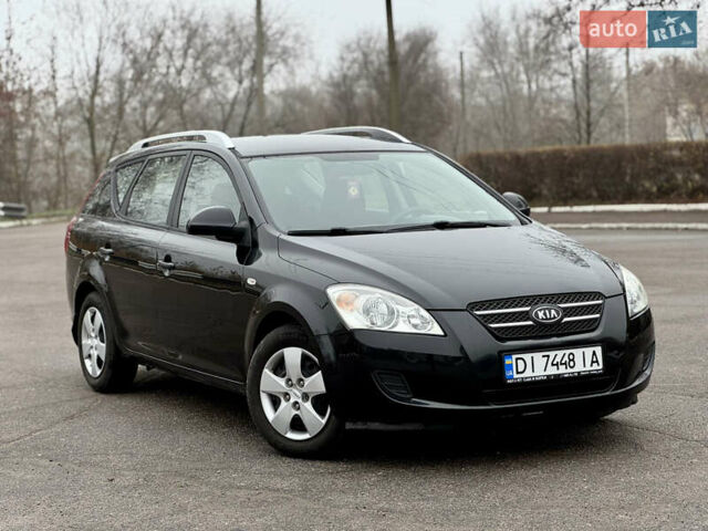 Черный Киа Сид, объемом двигателя 1.6 л и пробегом 231 тыс. км за 5500 $, фото 1 на Automoto.ua