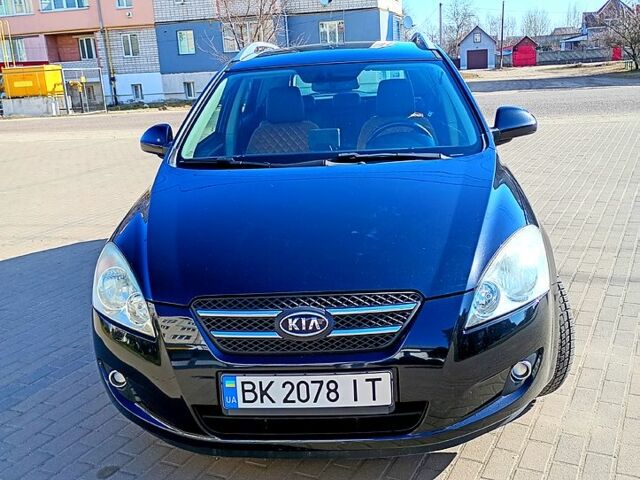 Черный Киа Сид, объемом двигателя 1.6 л и пробегом 228 тыс. км за 6500 $, фото 1 на Automoto.ua