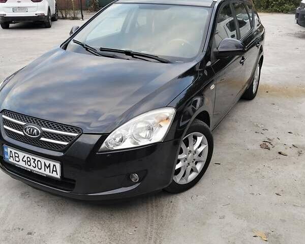 Чорний Кіа Сід, об'ємом двигуна 1.4 л та пробігом 204 тис. км за 5464 $, фото 1 на Automoto.ua
