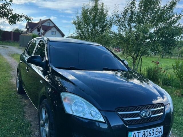 Черный Киа Сид, объемом двигателя 1.58 л и пробегом 200 тыс. км за 5800 $, фото 1 на Automoto.ua