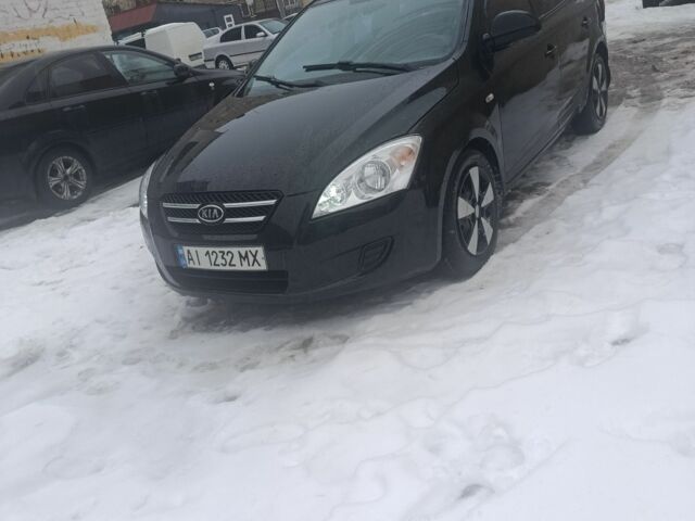Черный Киа Сид, объемом двигателя 1.6 л и пробегом 247 тыс. км за 5300 $, фото 1 на Automoto.ua