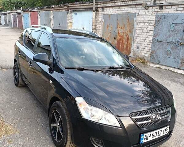 Черный Киа Сид, объемом двигателя 1.58 л и пробегом 163 тыс. км за 7000 $, фото 1 на Automoto.ua