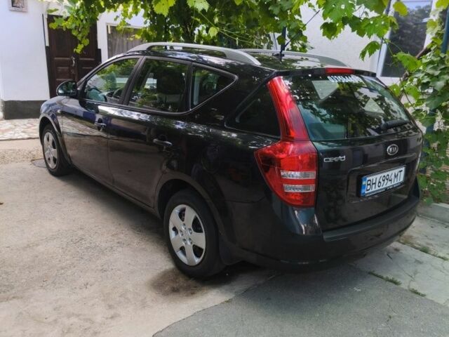 Черный Киа Сид, объемом двигателя 1.4 л и пробегом 190 тыс. км за 6300 $, фото 1 на Automoto.ua