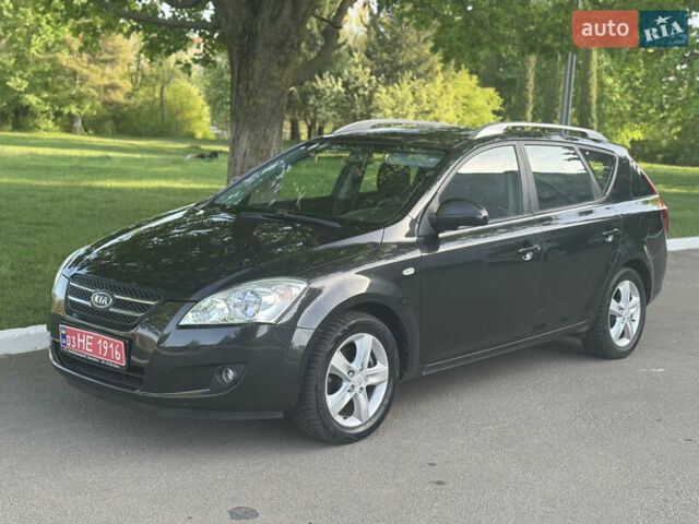 Чорний Кіа Сід, об'ємом двигуна 1.6 л та пробігом 240 тис. км за 5850 $, фото 1 на Automoto.ua