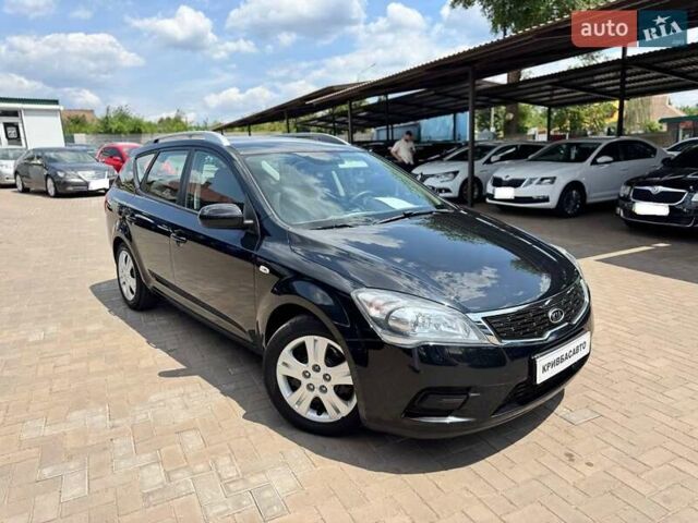 Черный Киа Сид, объемом двигателя 1.4 л и пробегом 182 тыс. км за 6700 $, фото 1 на Automoto.ua
