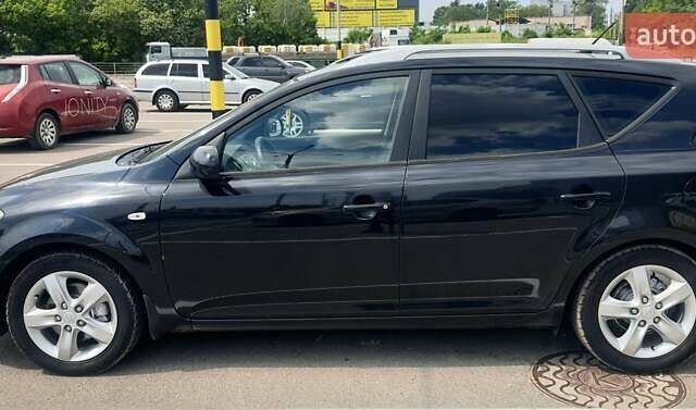 Чорний Кіа Сід, об'ємом двигуна 1.4 л та пробігом 180 тис. км за 6200 $, фото 1 на Automoto.ua