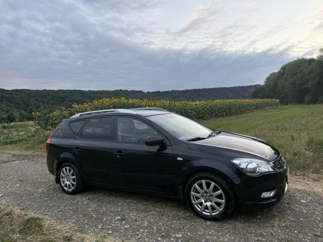 Чорний Кіа Сід, об'ємом двигуна 1.4 л та пробігом 177 тис. км за 5000 $, фото 1 на Automoto.ua