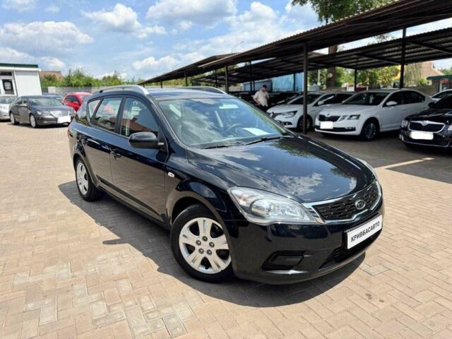 Черный Киа Сид, объемом двигателя 1.4 л и пробегом 182 тыс. км за 6700 $, фото 1 на Automoto.ua