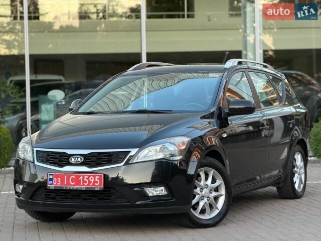 Чорний Кіа Сід, об'ємом двигуна 1.6 л та пробігом 168 тис. км за 8999 $, фото 1 на Automoto.ua