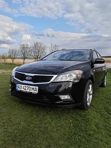 Черный Киа Сид, объемом двигателя 1.58 л и пробегом 288 тыс. км за 6500 $, фото 1 на Automoto.ua