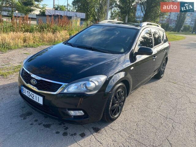 Черный Киа Сид, объемом двигателя 1.58 л и пробегом 248 тыс. км за 7000 $, фото 1 на Automoto.ua
