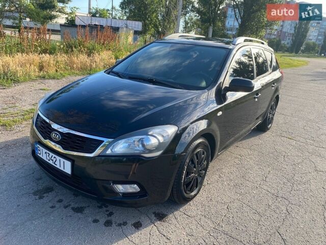 Черный Киа Сид, объемом двигателя 1.58 л и пробегом 248 тыс. км за 7200 $, фото 1 на Automoto.ua