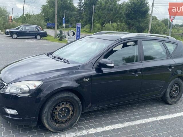 Чорний Кіа Сід, об'ємом двигуна 1.58 л та пробігом 247 тис. км за 6000 $, фото 1 на Automoto.ua