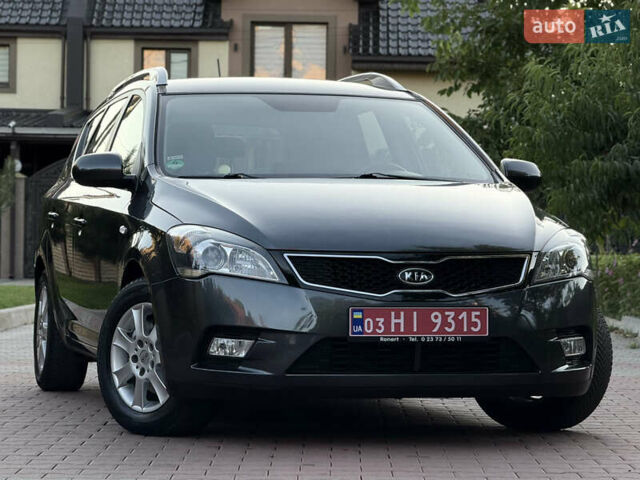 Черный Киа Сид, объемом двигателя 0 л и пробегом 173 тыс. км за 7299 $, фото 1 на Automoto.ua