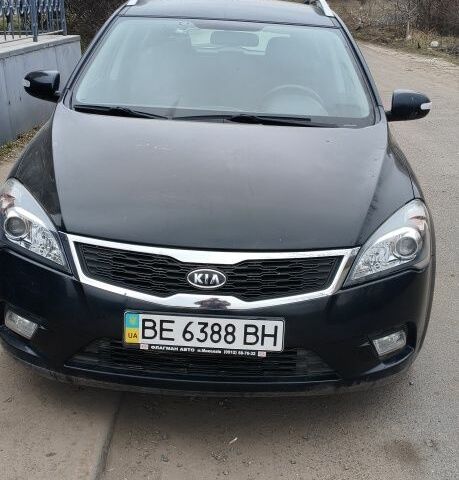 Черный Киа Сид, объемом двигателя 1.6 л и пробегом 144 тыс. км за 10154 $, фото 1 на Automoto.ua