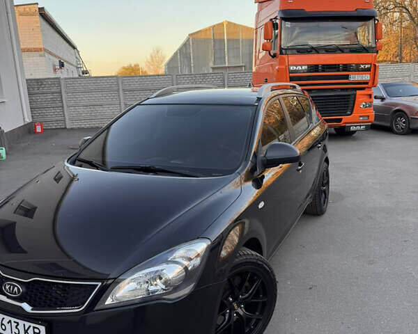 Черный Киа Сид, объемом двигателя 1.6 л и пробегом 270 тыс. км за 8500 $, фото 1 на Automoto.ua